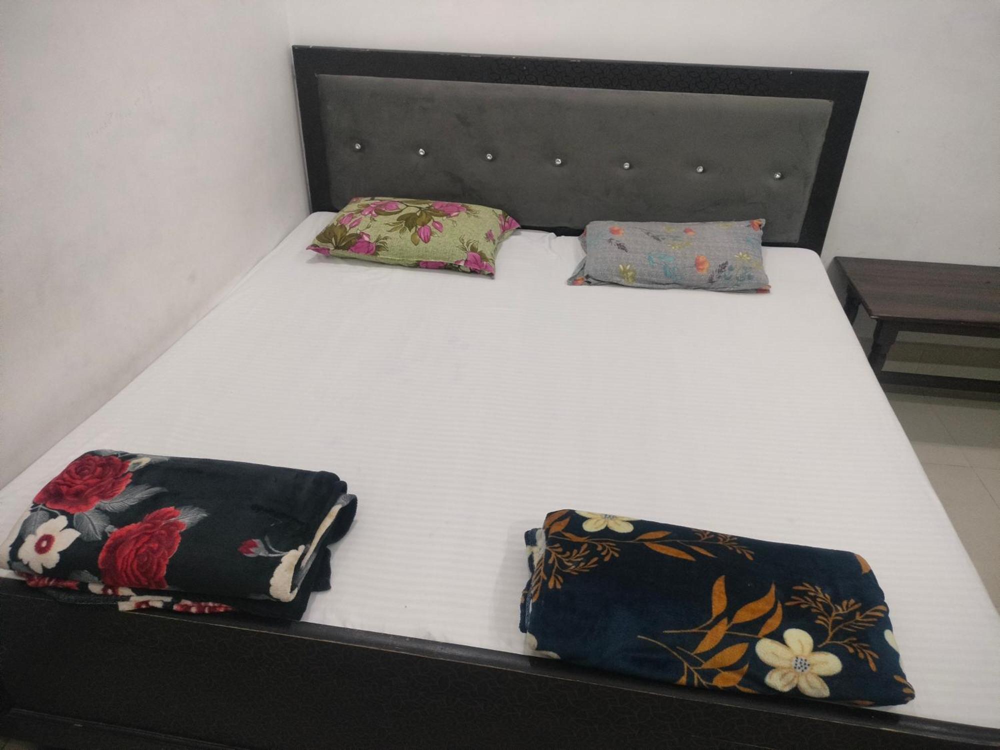 Vrindavan Homestay * Vrindavan