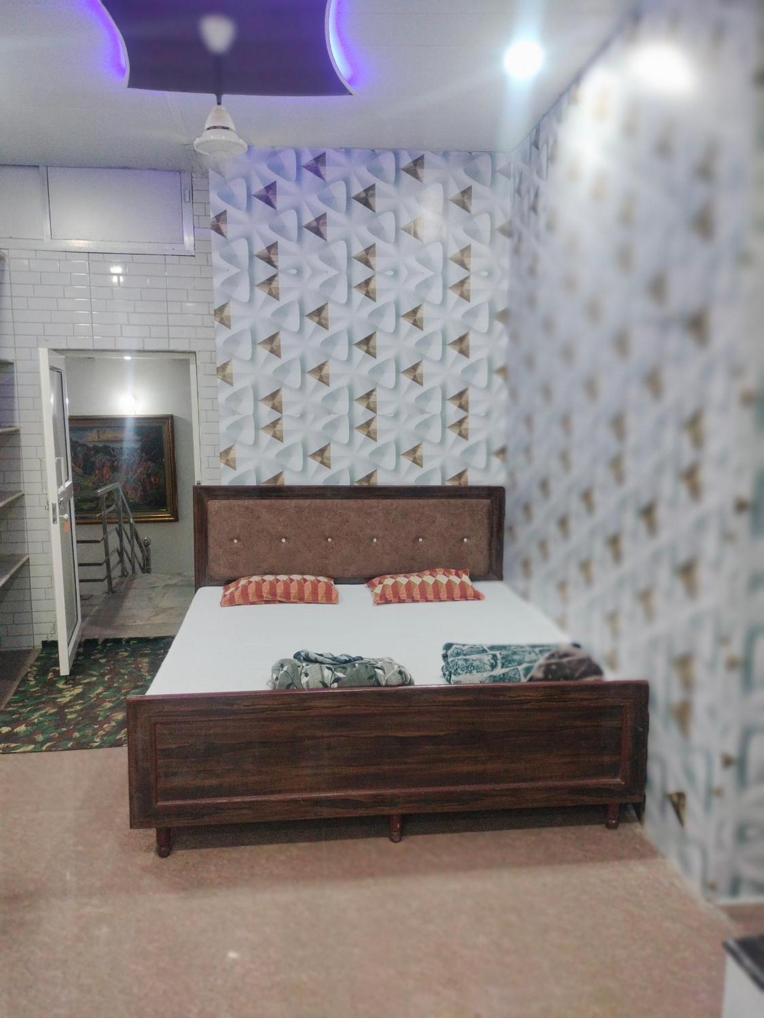 Vrindavan Homestay